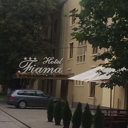Hotel Fiama Otelu Rosu Екстер'єр фото